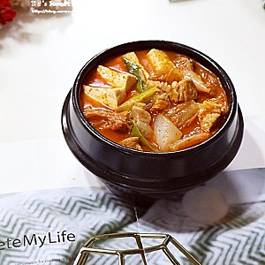 앞다리살 돼지고기 김치찌개 레시피