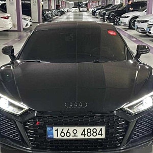 중고 아우디 R8 5.2 V10 퍼포먼스 쿠페 2021년식 완전무사고 | 블랙 · 전체 PPF 시공 | 수원 SK V1 모....