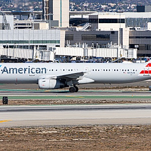 American Airlines N519UW Airbus A321-231