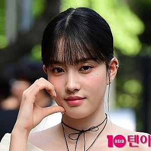 스테이씨 윤, 제주 부동산 임장 나섰다, 구좌읍 이장님과 함께