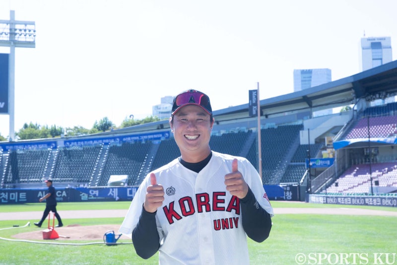 [2026 정기전 야구] 정기전 3연승을 함께한 고려대 야구부의 든든한 지원군, 조윤성 타격 코치 ....