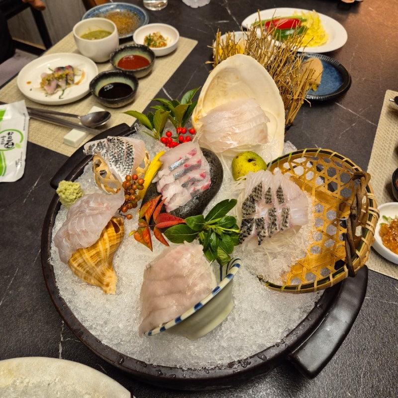 창원 상남동 맛집 한스시 부모님과 다녀온 디너 사시미 코스