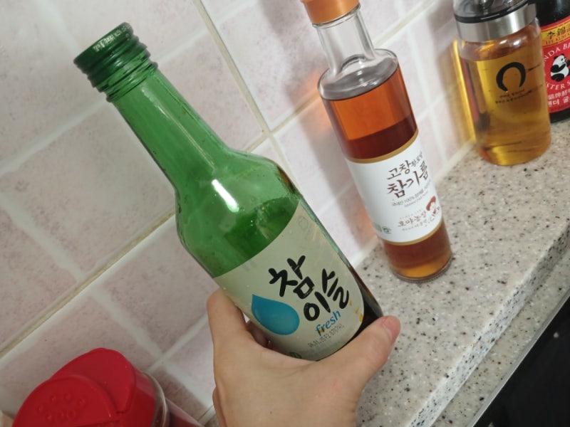 참기름 담았던 소주병, 편의점 공병 보증금 반환 불가 사례