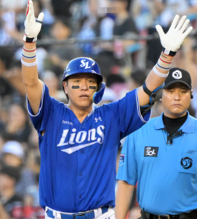 KBO 최초 2600경기 강민호, 더 놀라운 건 41세에도 13홈런·OPS .817