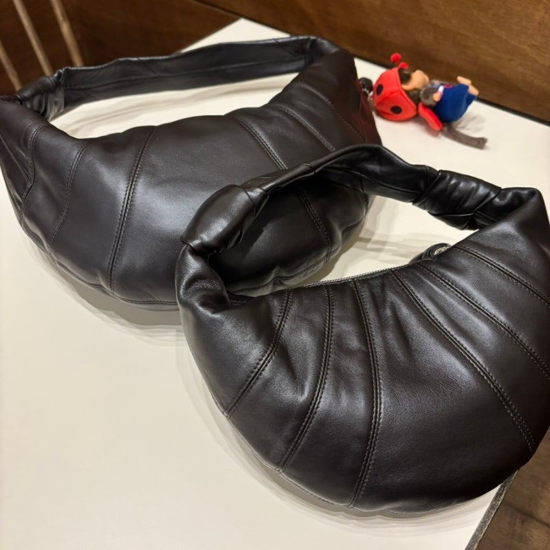 르메르 포춘백(다크초코/양가죽) 기본/미니 실물비교