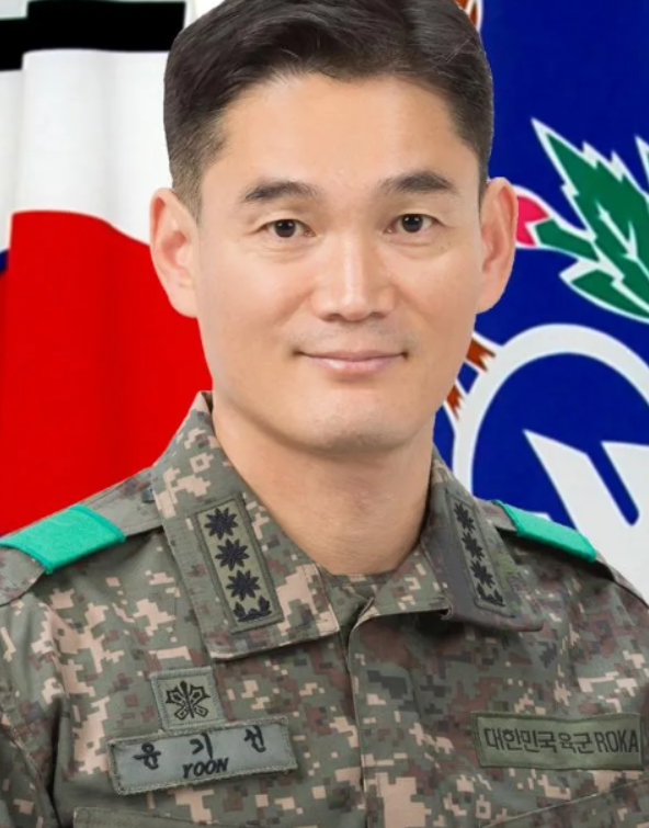 “<b>김여정</b>이 콕 집은 21사단”…갑자기 주목받은 사단장 윤기선 소장....