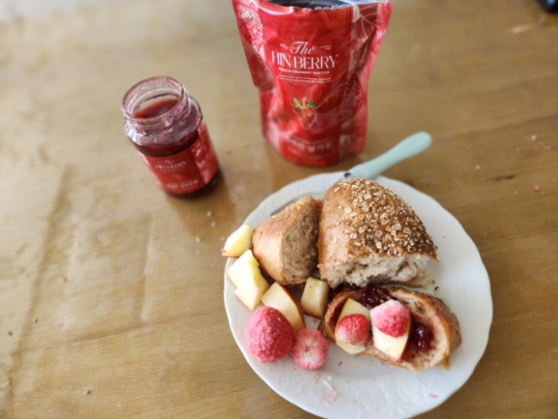 맛있고 건강한 홈카페 간식 힌베리콩포트잼 힌베리딸기칩 으로 브런치 식사 후기 흰돌팜 추....