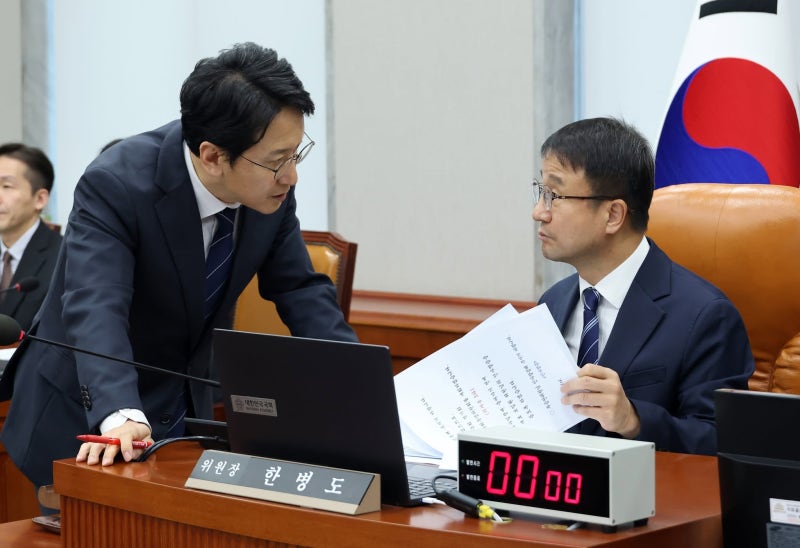 [더불어민주당 원내대표 한병도] 반헌법ㆍ반민주적 언행을 결코 용인하지 않겠습니다 (26.10.....
