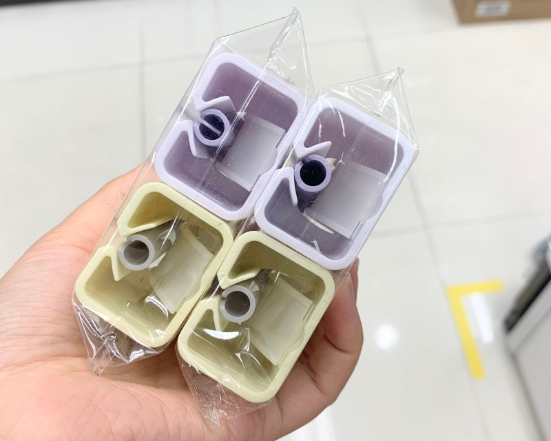 왜 자꾸 내꺼 가져가지...? 다이소 이래서 2개는 사야한다니까요...