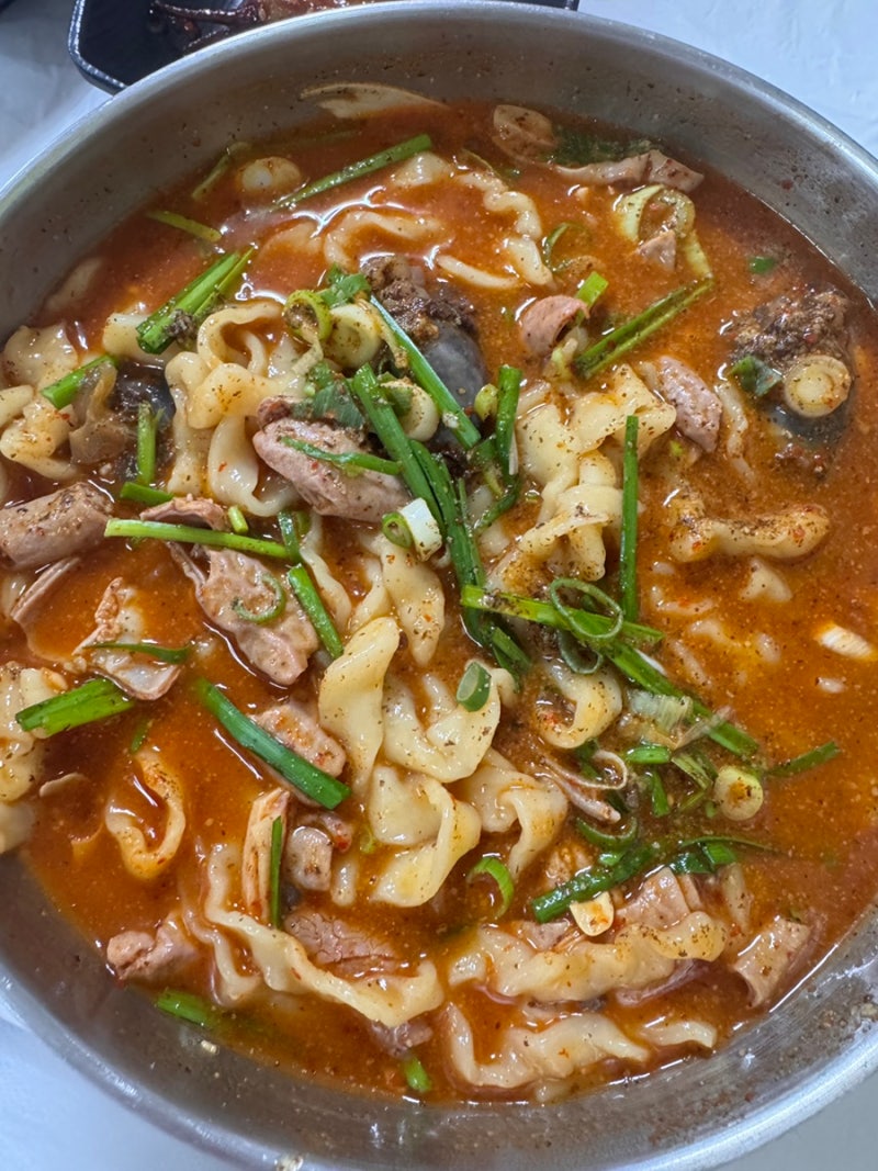 풍자 또간집 팔복순대 논산본점, 얼큰이곱창칼국수 후기