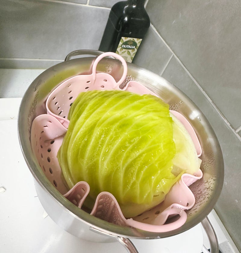 실리콘찜기로 양배추찜 아무 냄비에나 하니 너무 좋아요. '실리만 찜받침'