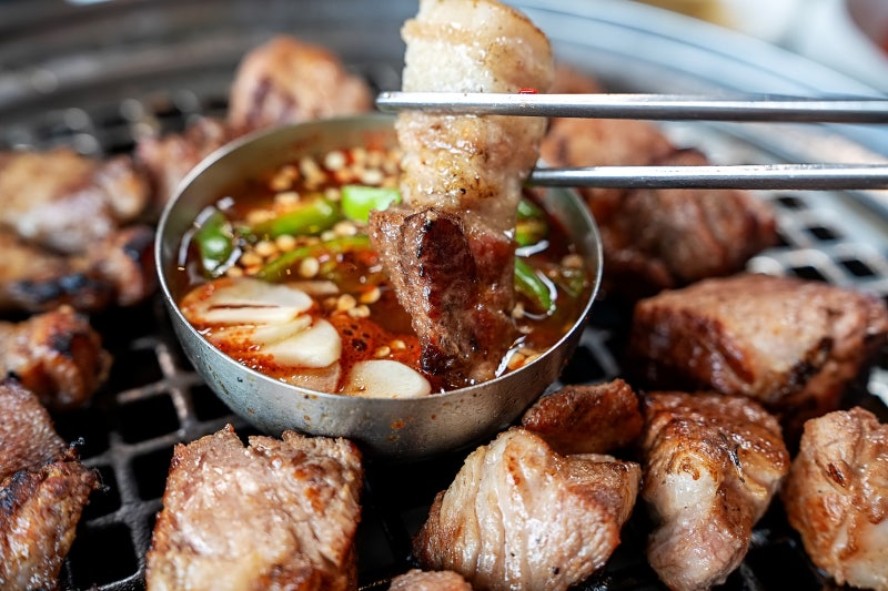 제주 아쿠아플라넷 근처 맛집 아이와 함께 식사하기 좋은 공간인 아늑