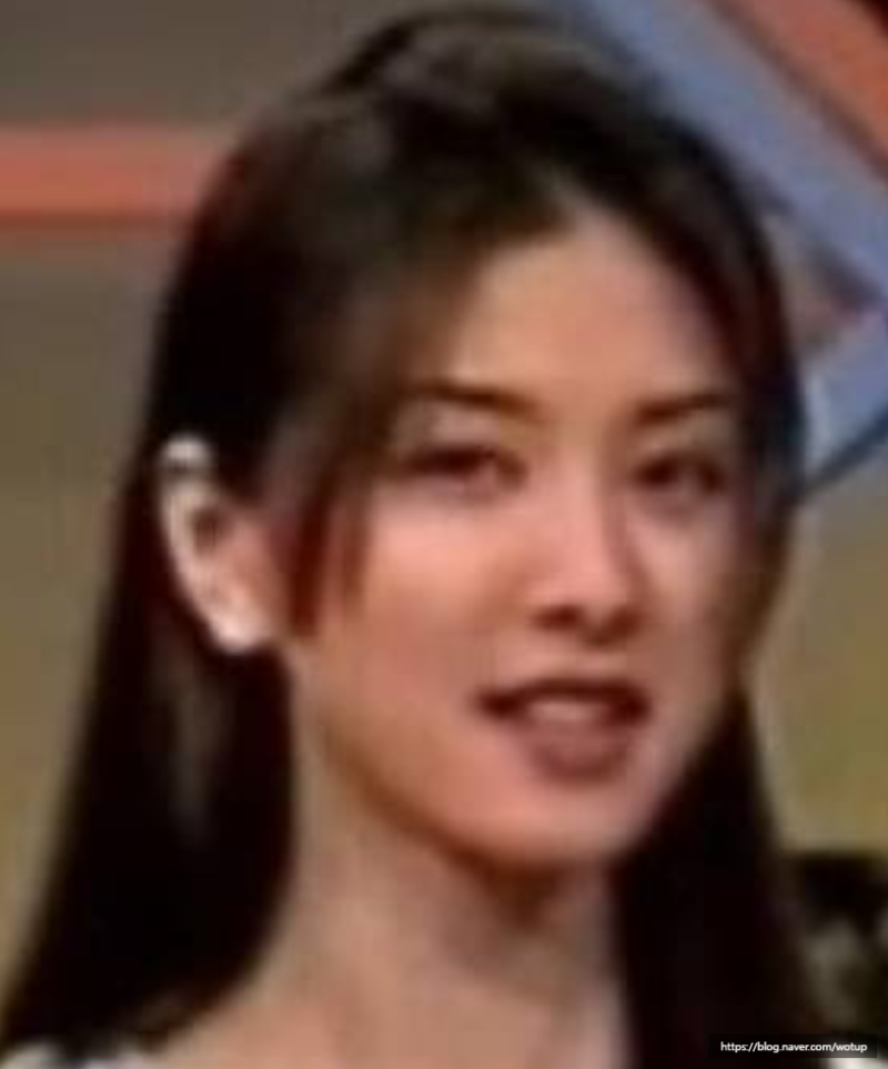 50대 나이에도 너무 예뻐, 20대 톱스타와 열애설 난 여배우의 빌드펌