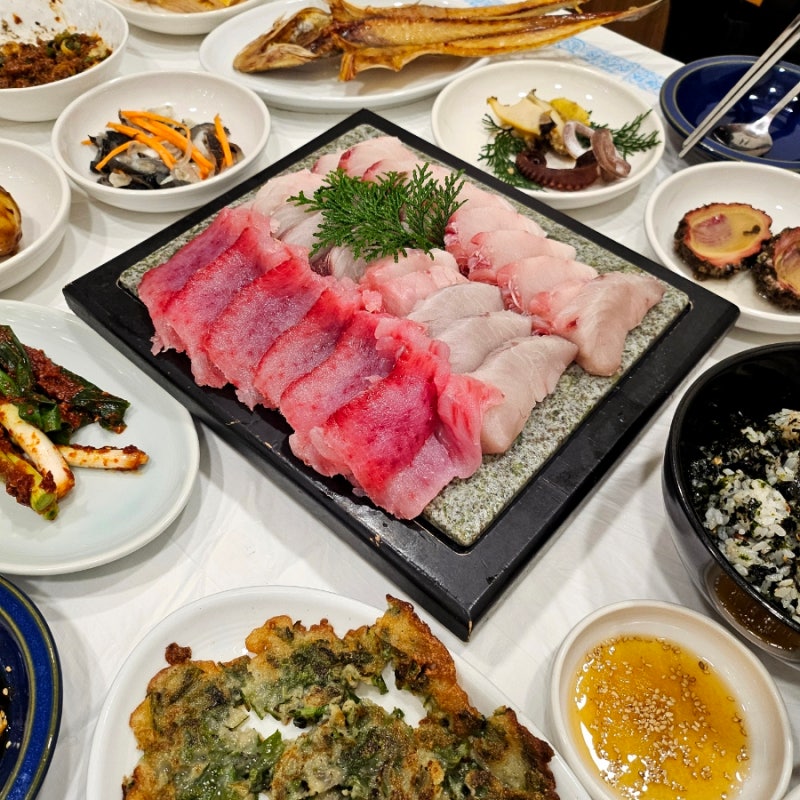 여수 선어회 맛집 선원동 청정선어 모임하기 좋은 룸횟집 삼치회 노랑가오리회 솔직 후기