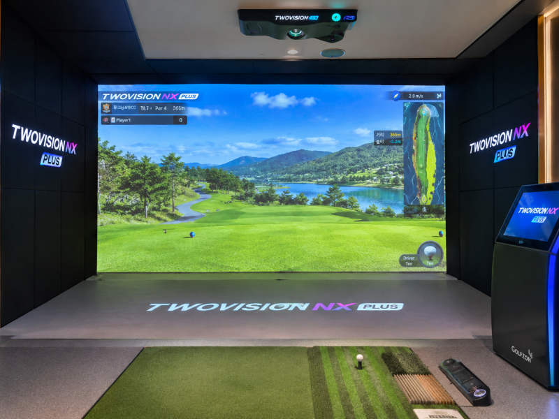 판교 골프존파크, 투비전NX 직접 쳐보고 나니 더 궁금해진 ⛳ '투비전NX 플러스'는 무엇이 다....