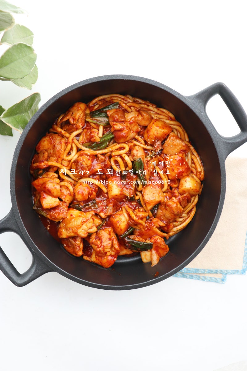 배달 끊게 만드는 지코바치킨 만들기 양념 닭다리살 요리 홈메이드 지코바 레시피