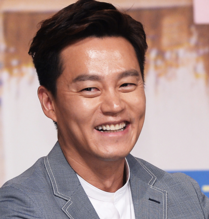“2년 넘게 만난 여자는 없었다”…이서진 한마디에 전여친 김정은까지 다시 소환됐다