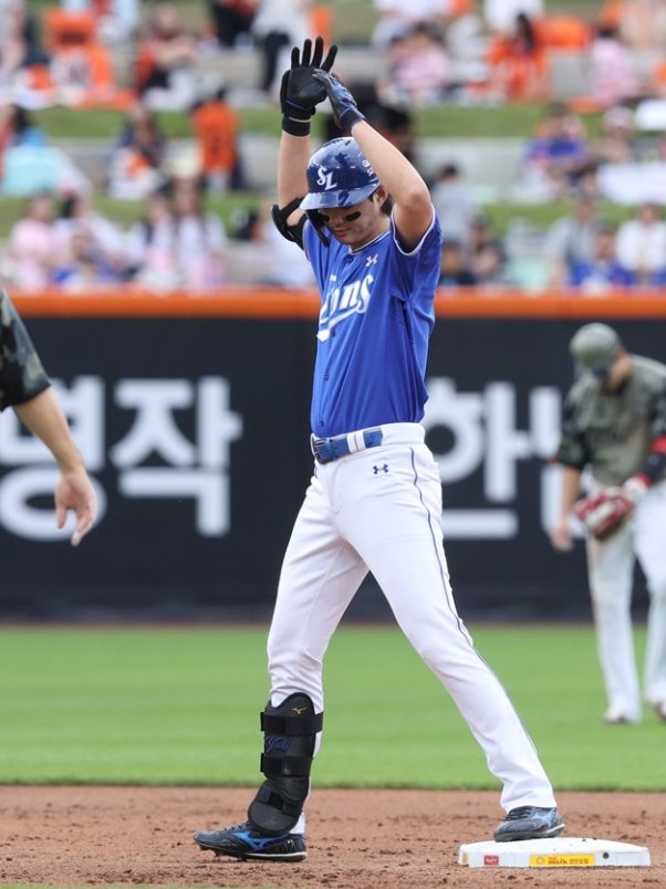 구자욱 쓰러진 날 이재현·최형우는 홈런을 쳤다…<b>삼성</b> 4연승 뒷이....