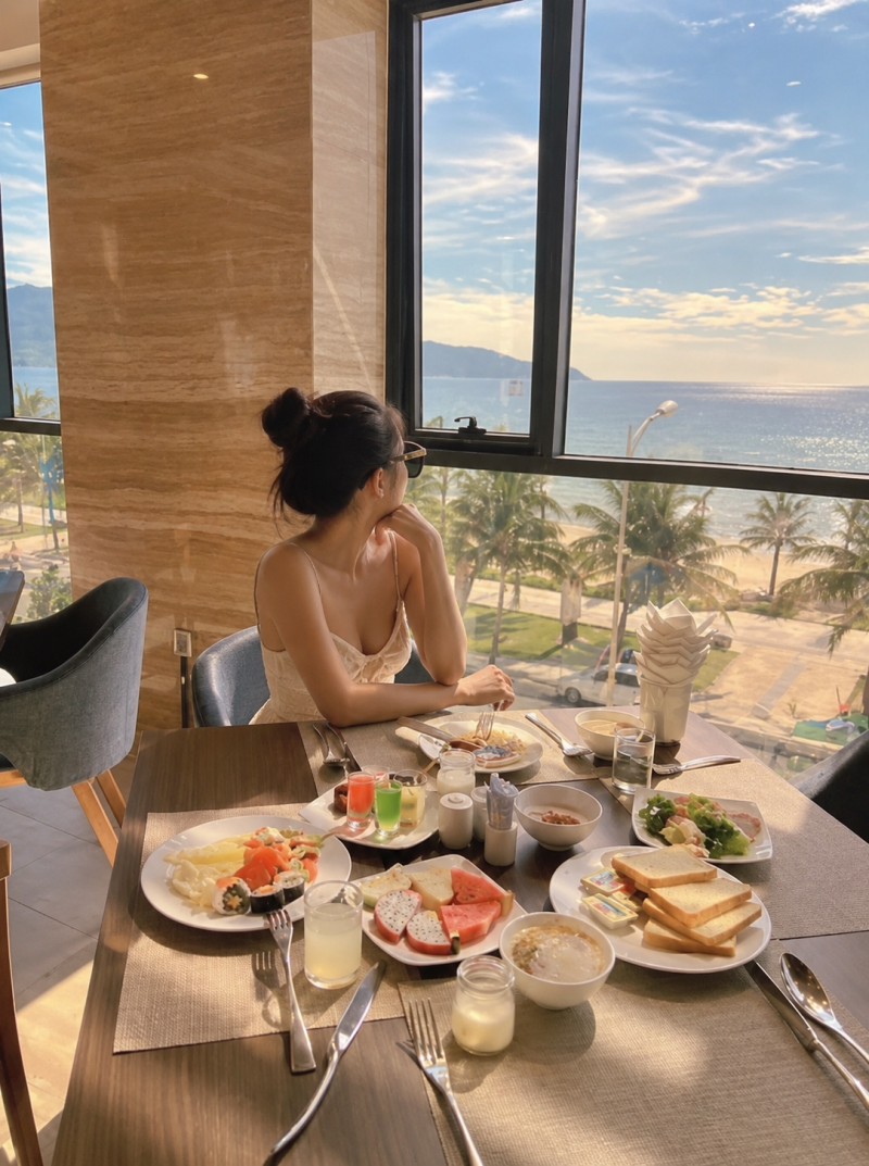 다낭 숙소 추천｜미케비치 바로 앞 하이안 비치 호텔 오션뷰 수영장 후기