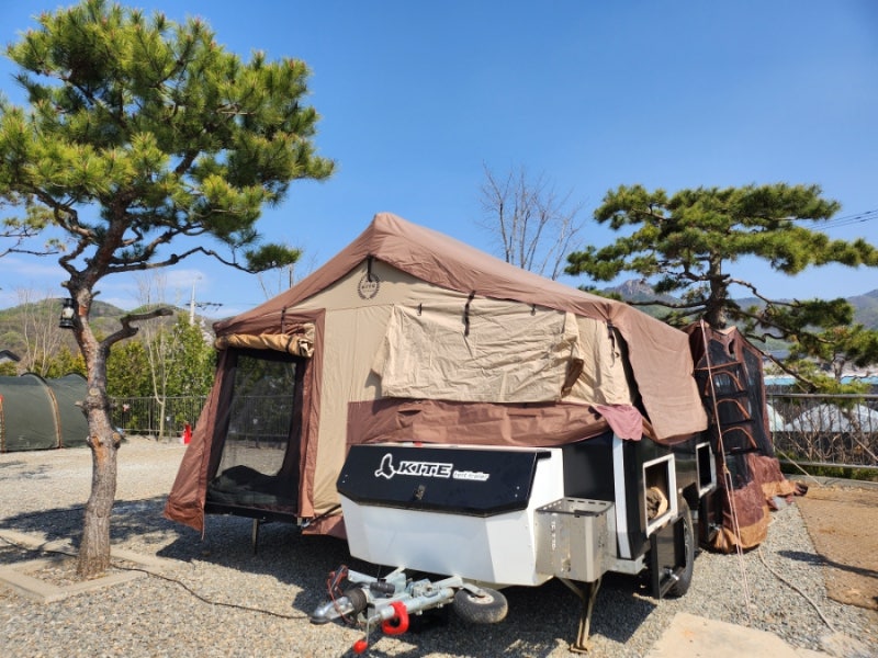 [오토캠핑/아기랑캠핑] 원터치 텐트, 패밀리 텐트, 카고 트레일러, 폴딩 트레일러까지 텐트 ....