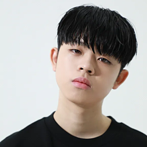 MC그리 김동현, 공개열애 중 결혼까지? “구리 아파트+차 있다” 재산 공개