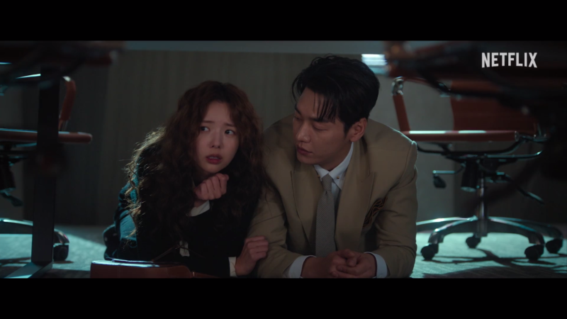 넷플릭스 나를 충전해줘 기본정보 줄거리 출연진 몇부작 원작 공개일