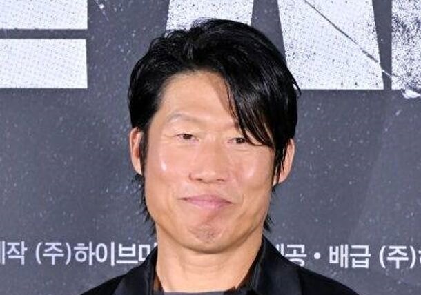 유해진 집 앞까지 찾아간 집회 신고…"가출해 도망간 유해진 입증하겠다" 무슨 일?