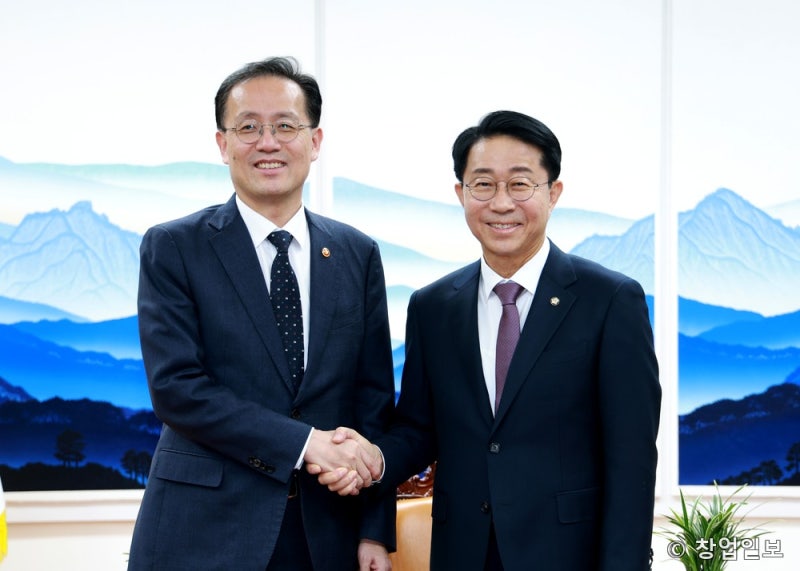 국회 경제대도약위원회란? 조정식 의장·이형일 부총리 첫 만남 총정리