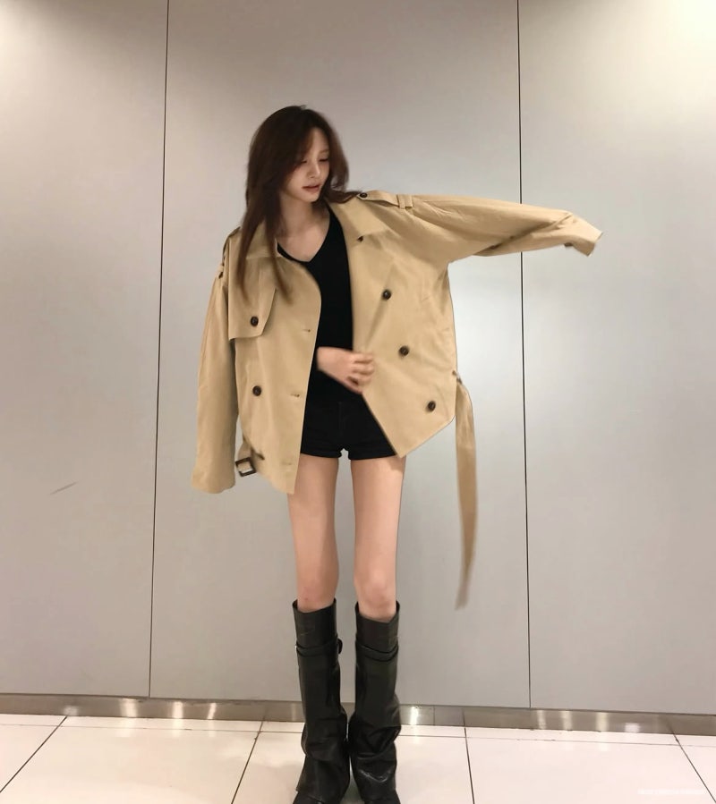아이브 리즈가 입은 10만원 숏 트렌치코트 자켓 코디 브랜드 니하이부츠 까지!