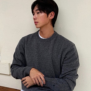 더니트컴퍼니 파인 캐시미어 100 크루넥 TMKT010030 택배 받자마자 입어본 핏에 반했어요