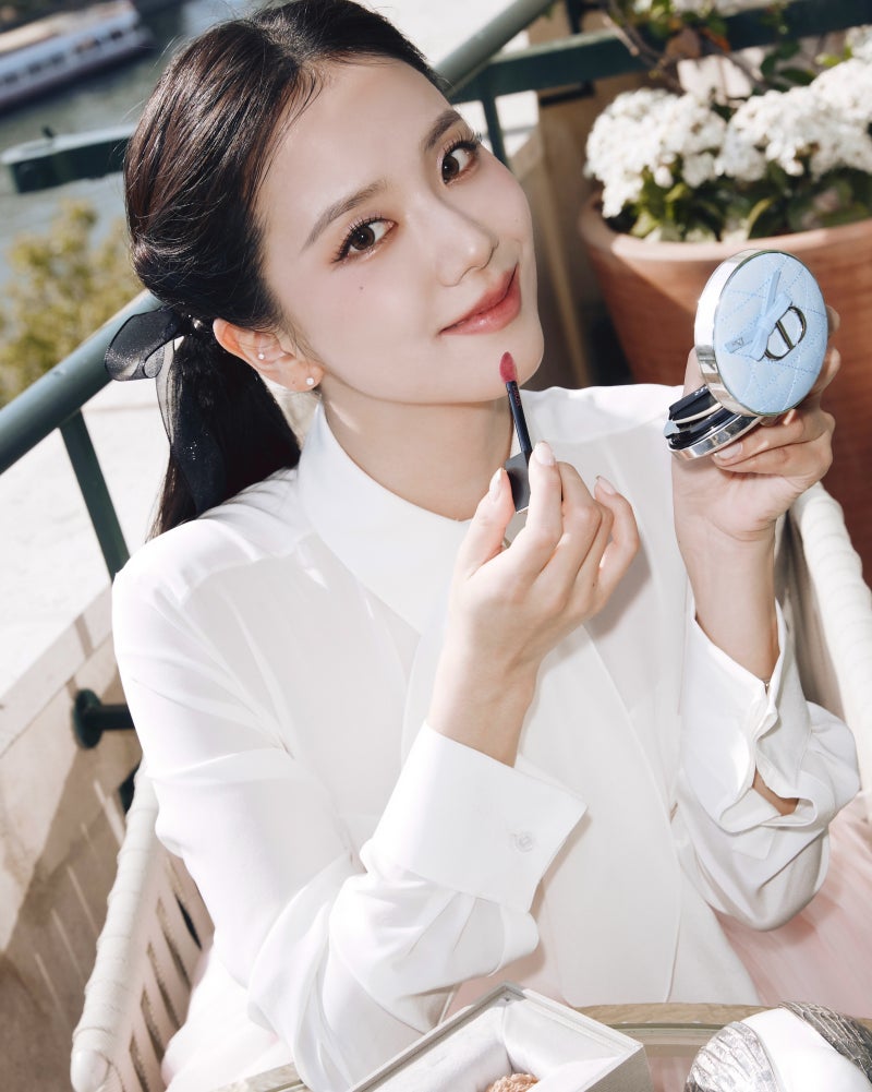디올 2027 SS RTW 패션쇼 지수 메이크업 정보 루즈 디올 온 스테이지 & 루즈 블러쉬 추천