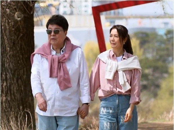 <b>송기윤</b> 15세 연하 와이프 김숙진 누구.. 전부인 이정화 이혼 재혼 자....