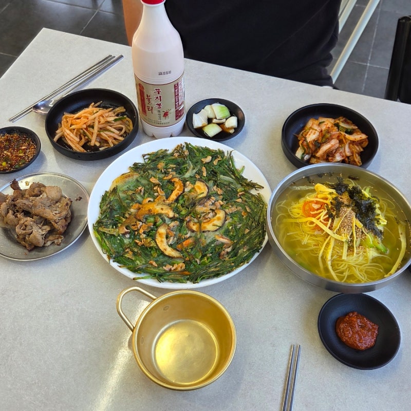 대구 수목원 맛집 | 아기랑 가기 좋은 대곡동 가성비 잔치국수 맛집 '100세 손칼국수'