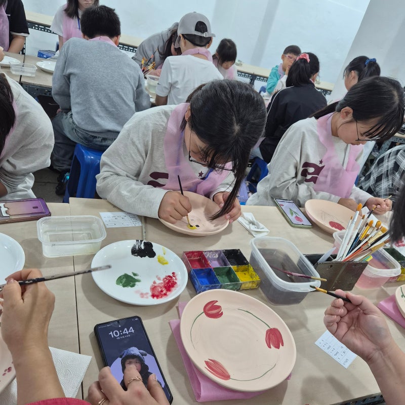 전주한옥마을 단체 체험 가능한 도자기 공방(학생·기업 워크숍·외국인 추천)