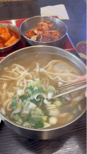[뚝섬역맛집/노계정]성수동에서 점심식사로 뜨끈한 노계국수(닭칼국수) 먹으러 재방문한 솔....