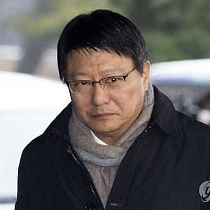 박지만 "아버지가 그렇게 미운가"…'암살자들' 논란에 직접 입을 열다