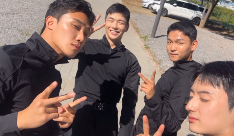 “군복 입고 이토록 치명적이라니” 강다니엘·백호·김동혁, 역대급 칼군무 무대 전격 공개 ....