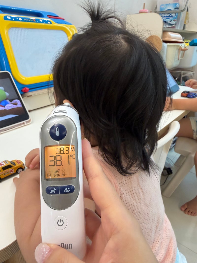 15개월 아기 39도 고열과 입원 기록, 바이러스 3종 양성 판정