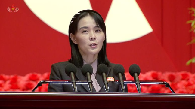 [속보] 김여정, 정동영 사과 요구에 “웃기는 일”…MDL 대화 제안 거부