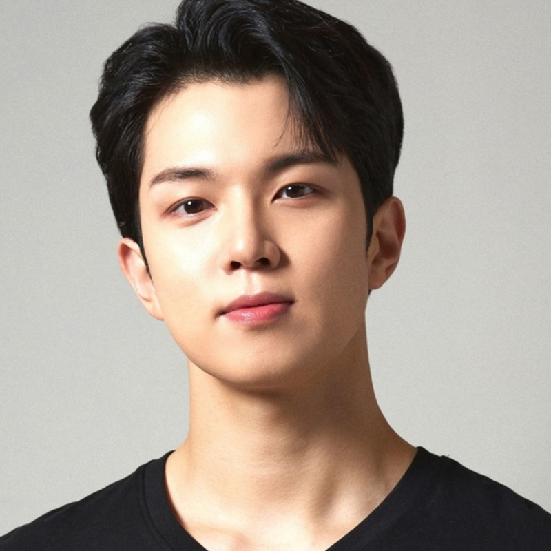엔플라잉 유회승 근황, 미니 9집 잔불 컴백과 뮤지컬 로미오