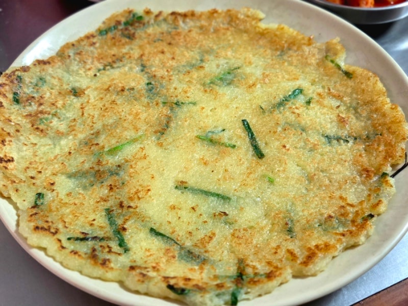 강원도 강릉감자옹심이 - 논가집옹심이 (감자옹심이 장칼국수 감자전) 병산옹심이골목 현지....
