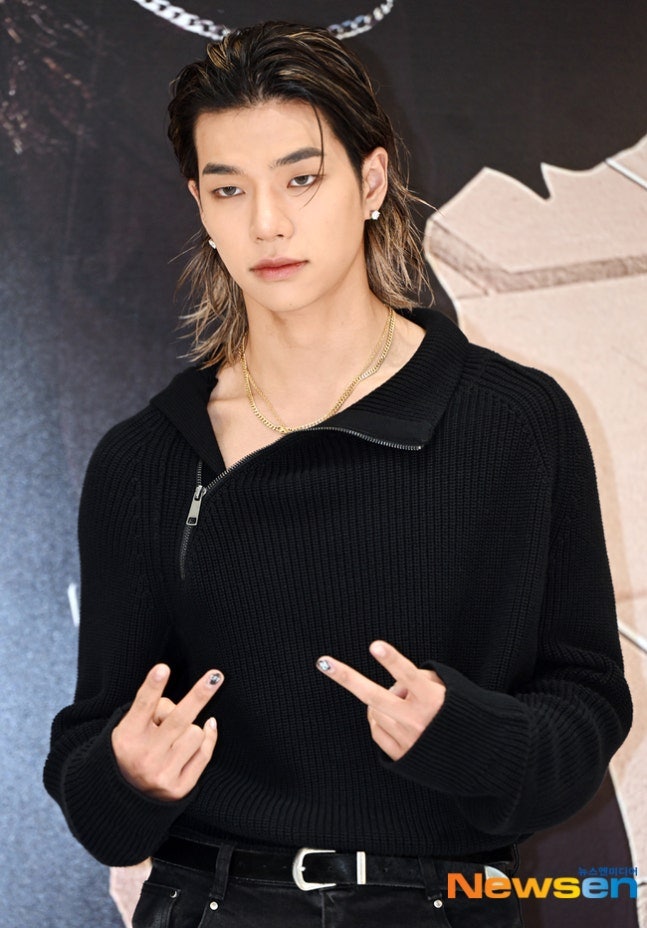 “관객 믿고 몸 던졌는데 그대로 추락” 올데프 타잔, 대학 축제서 아찔 사고…일어나자 먼....