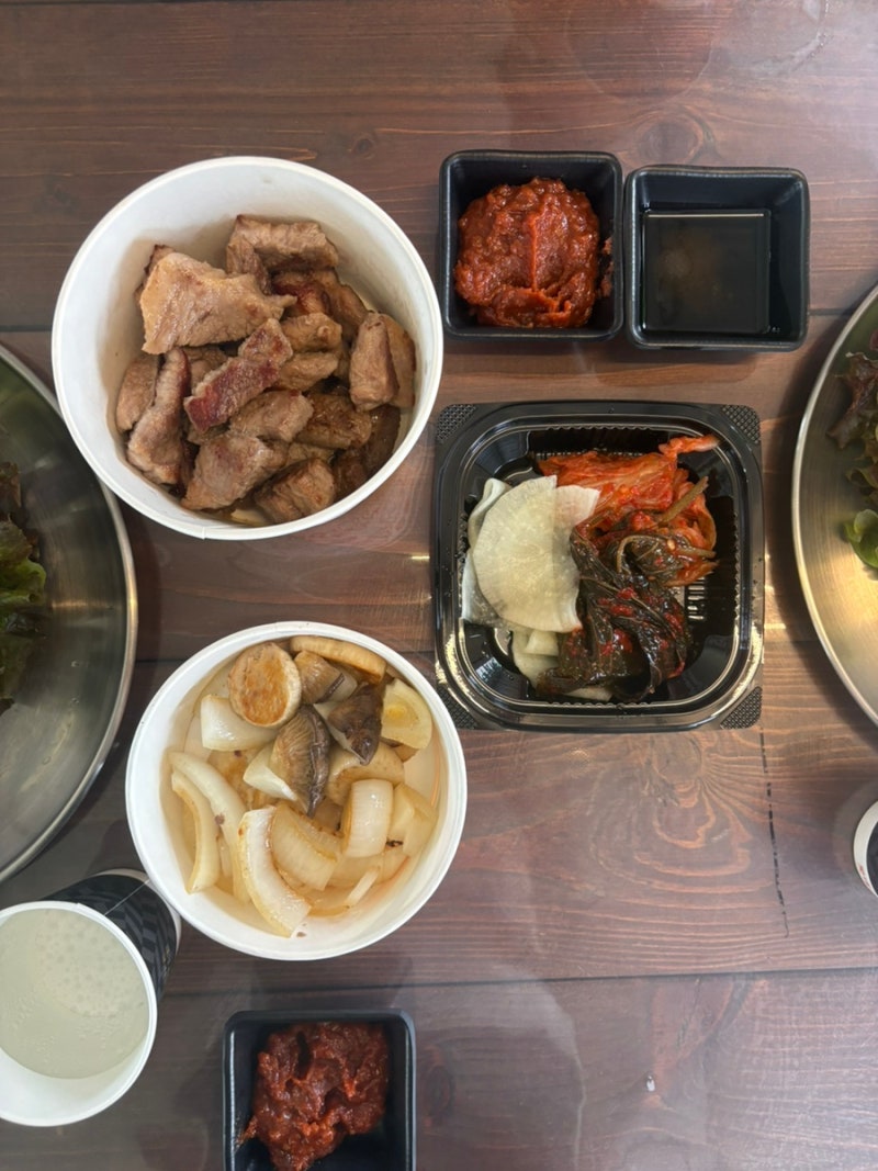 [인천 강화군] 연휴 정체 뚫고 간 강화도캠핑식당 '돌멩이캠핑바베큐'