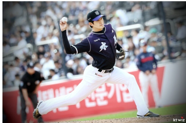 [KBO]"고영표 102구로 롯데를 이렇게 했다고??“KT 고영표의 미친 투혼은 어디서 나왔을까?