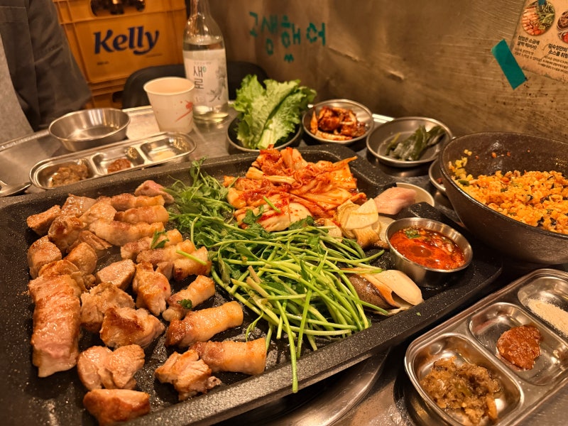 [서울/강동] 천호역 맛집 삼겹살 추천, 김숙성｜육즙 가득한 숙성 돼지고기 야장 맛집