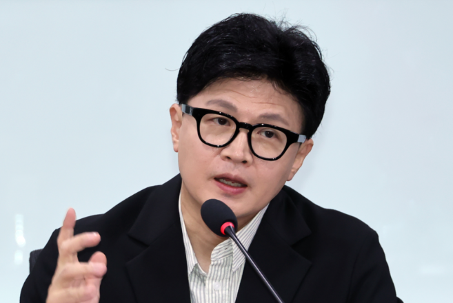 [속보] 한동훈 차기 대통령 적합도 18.1% 1위…이재명 대통령 지지율 39.1%, 정치민심 변화 주목