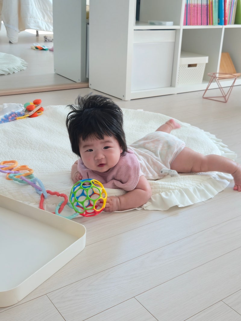 아기 터미타임 방법｜언제부터 시작할까? 신생아부터 4개월까지 쉽게 하는 법