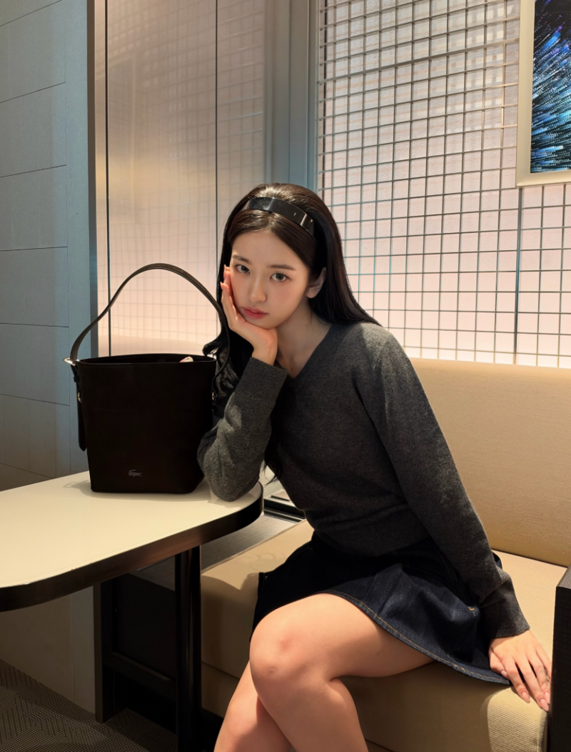 부잣집 막내딸미 있다는 안유진 공항패션
