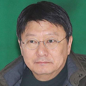[사회·정치 핫이슈] "우리 아버지가 그렇게 미운가" 박지만 회장, 영화 '암살자(들)' 논란에 ....
