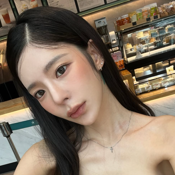 전남친 양다리 솔직 고백 후 더 예뻐진 장재인 근황 패션